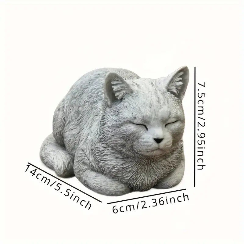 Cute Lifelike Resin Cat Garden Landscape Ornament